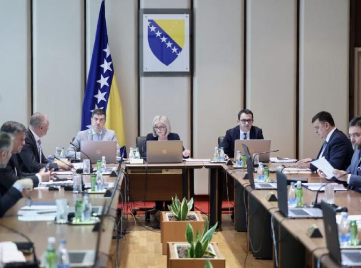 Vijeće ministara BiH o prilivu migranata i sigurnosnoj situaciji u privremenim centrima
